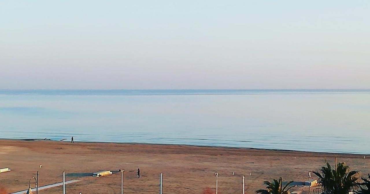 Ferienwohnung Brezza Da Mare Rimini Exterior foto